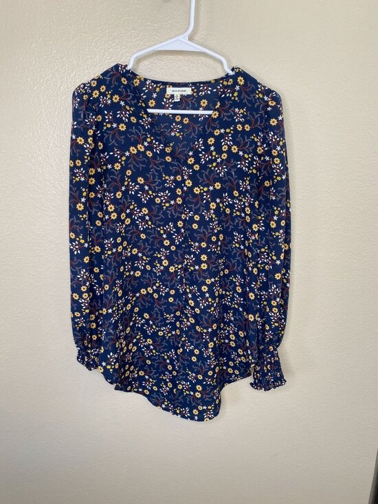 Max Studio Tops - Max Studio Womens Navy Blue Floral Long Sleeve Top Small Yellow Flower Polyester